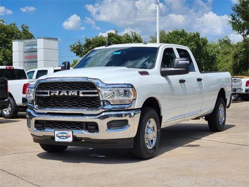 2024 RAM 2500 Tradesman Crew Cab 4x2 8' Box