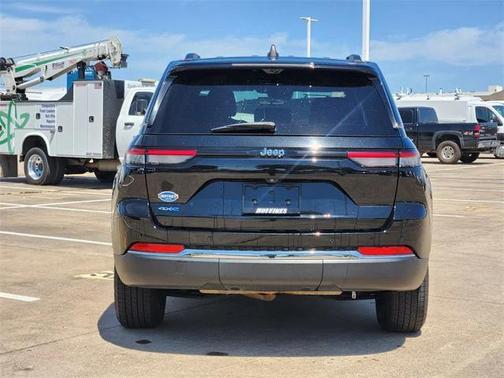 2022 Jeep Grand Cherokee 4xe Base