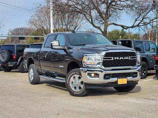2024 RAM 2500 Big Horn Crew Cab 4x4 6'4' Box