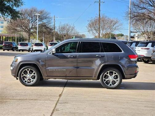 2018 Jeep Grand Cherokee Sterling Edition