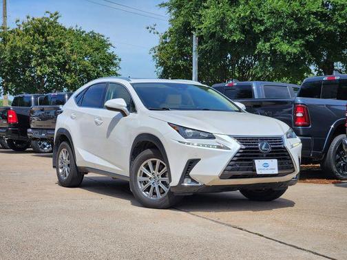 Eminent White Pearl 2020 Lexus NX 300 Base