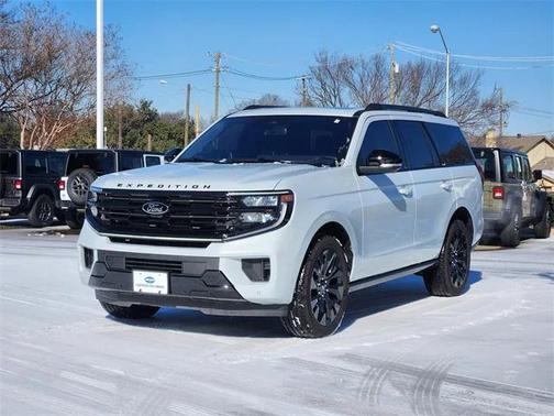 2025 Ford Expedition Platinum