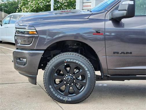 2025 RAM 2500 Laramie Crew Cab 4x4 6'4' Box