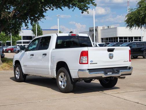 Bright White Clearcoat 2023 RAM 1500 Big Horn/Lone Star