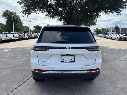 Bright White Clearcoat 2022 Jeep Grand Cherokee 4xe Base