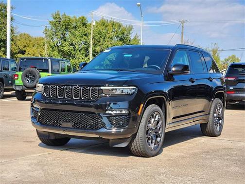 2025 Jeep Grand Cherokee Summit