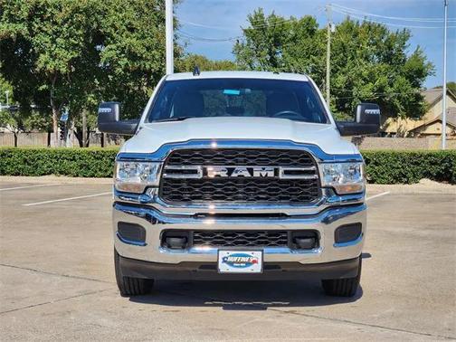 2024 RAM 2500 Tradesman Crew Cab 4x2 8' Box
