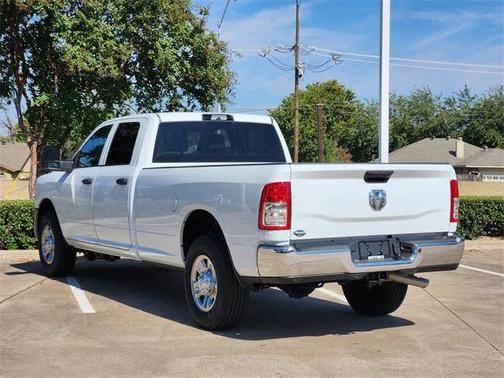 2024 RAM 2500 Tradesman Crew Cab 4x2 8' Box