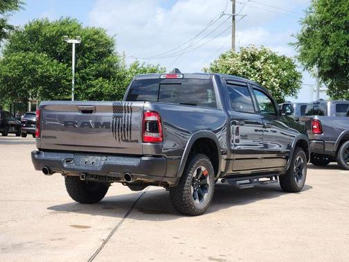 Granite Crystal Metallic Clearcoat 2019 RAM 1500 Rebel