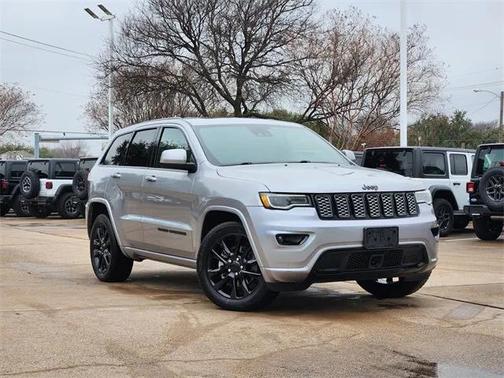 2021 Jeep Grand Cherokee Laredo
