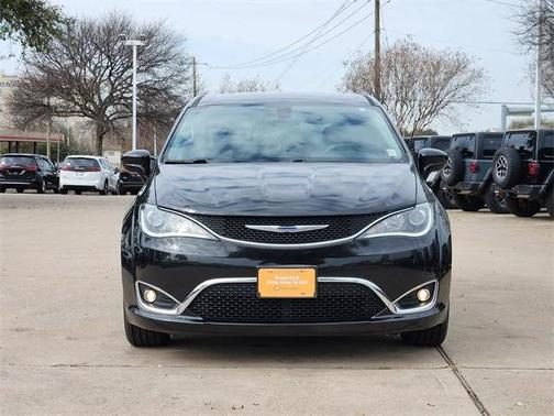 2018 Chrysler Pacifica Touring Plus