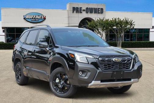 Crystal Black Silica 2025 Subaru Forester Wilderness