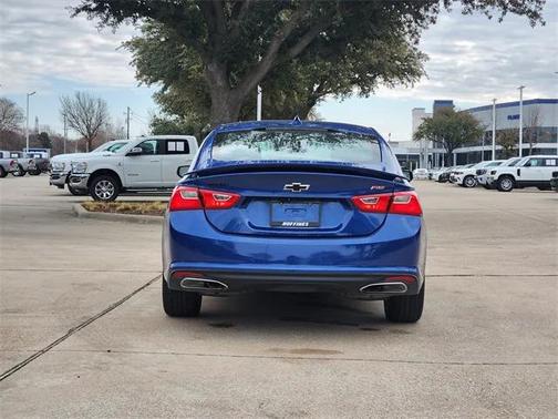 2023 Chevrolet Malibu FWD RS