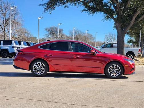 2023 Hyundai SONATA SEL
