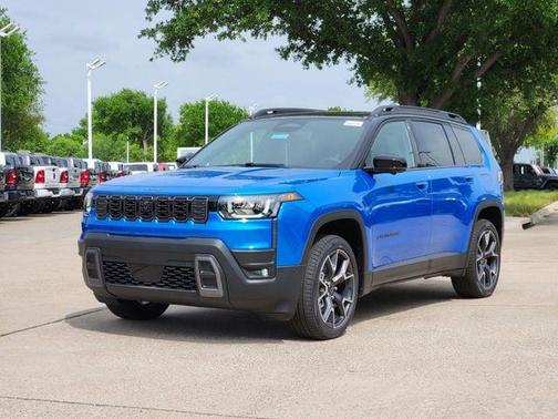 Hydro Blue Pearlcoat 2026 Jeep Cherokee Overland