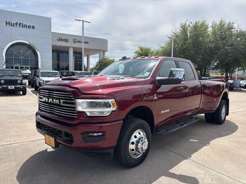 Delmonico Red Pearlcoat 2024 RAM 3500 Laramie Crew Cab 4x4 8' Box