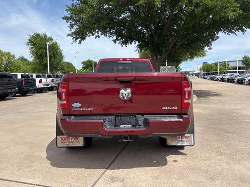 Delmonico Red Pearlcoat 2024 RAM 3500 Laramie Crew Cab 4x4 8' Box