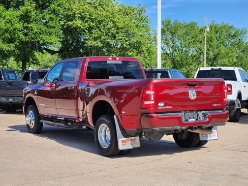 2024 RAM 3500 Laramie Crew Cab 4x4 8' Box