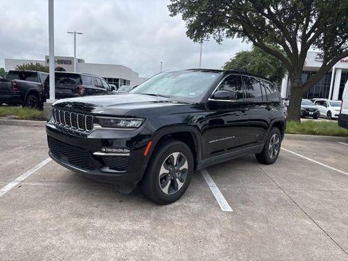 Diamond Black Crystal Pearlcoat 2022 Jeep Grand Cherokee 4xe Base