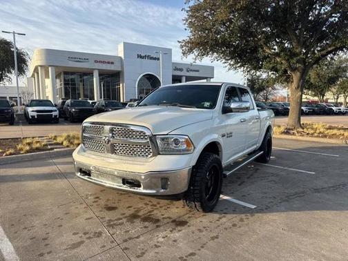 2017 RAM 1500 Laramie