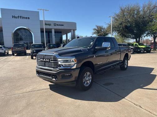2024 RAM 2500 Laramie Crew Cab 4x4 6'4' Box