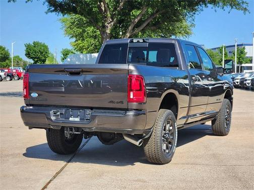 2025 RAM 3500 Laramie Crew Cab 4x4 6'4' Box