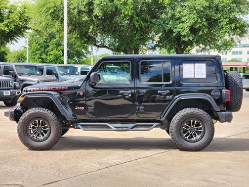 Black Clearcoat 2024 Jeep Wrangler Rubicon