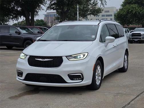 2021 Chrysler Pacifica Touring L