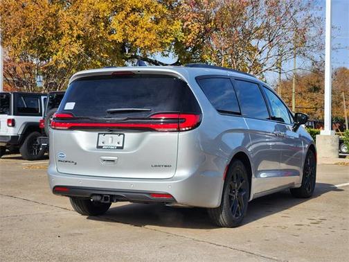 2026 Chrysler Pacifica Limited
