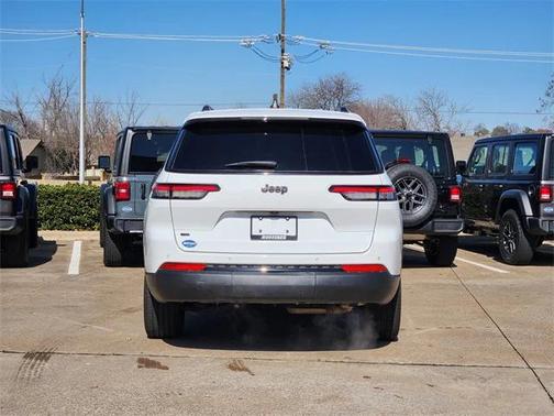 2023 Jeep Grand Cherokee L Altitude