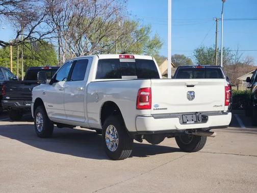 2024 RAM 3500 Laramie Crew Cab 4x4 6'4' Box