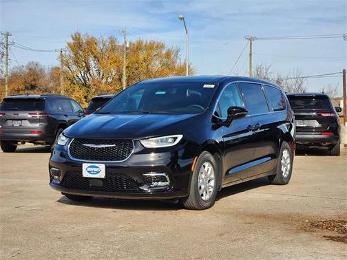 2026 Chrysler Pacifica L