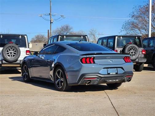 2024 Ford Mustang EcoBoost