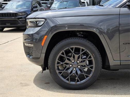 2025 Jeep Grand Cherokee L Summit