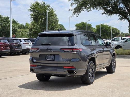 2025 Jeep Grand Cherokee L Summit