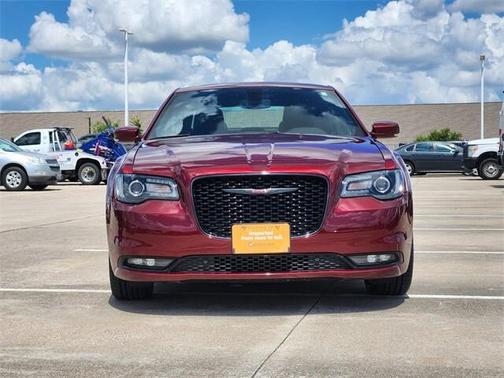 2023 Chrysler 300 S