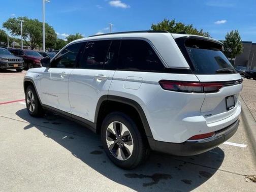2023 Jeep Grand Cherokee 4xe Base