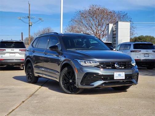 2022 Volkswagen Tiguan 2.0T SE R-Line Black