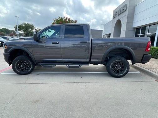 2024 RAM 2500 Tradesman Crew Cab 4x4 6'4' Box