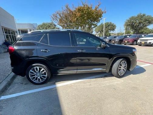 2022 GMC Terrain Denali