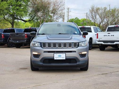 Billet Silver Metallic Clearcoat 2018 Jeep Compass Sport
