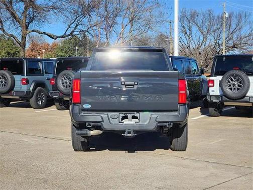 2025 Toyota Tacoma SR