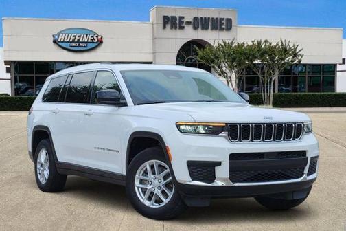 Bright White Clearcoat 2022 Jeep Grand Cherokee L Laredo