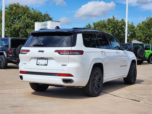 2025 Jeep Grand Cherokee L Summit Reserve