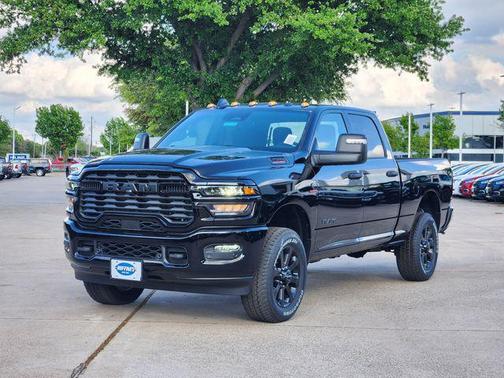 2026 RAM 2500 Lone Star Crew Cab 4x4 6'4' Box