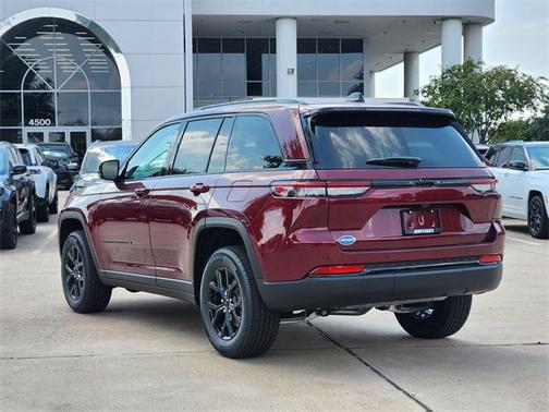 2025 Jeep Grand Cherokee Altitude