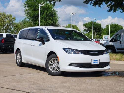 Bright White Clearcoat 2026 Chrysler Voyager LX