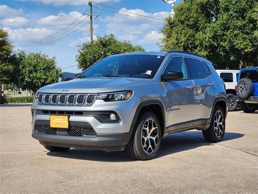 2024 Jeep Compass Latitude