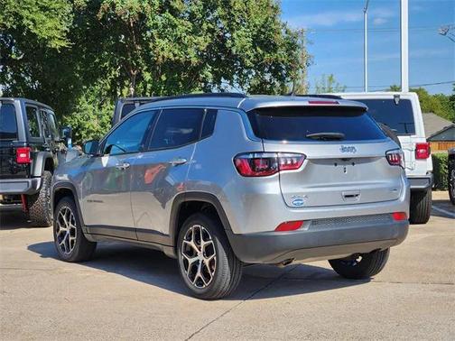 2024 Jeep Compass Latitude