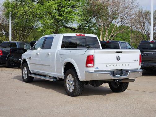 Bright White Clearcoat 2018 RAM 3500 Longhorn